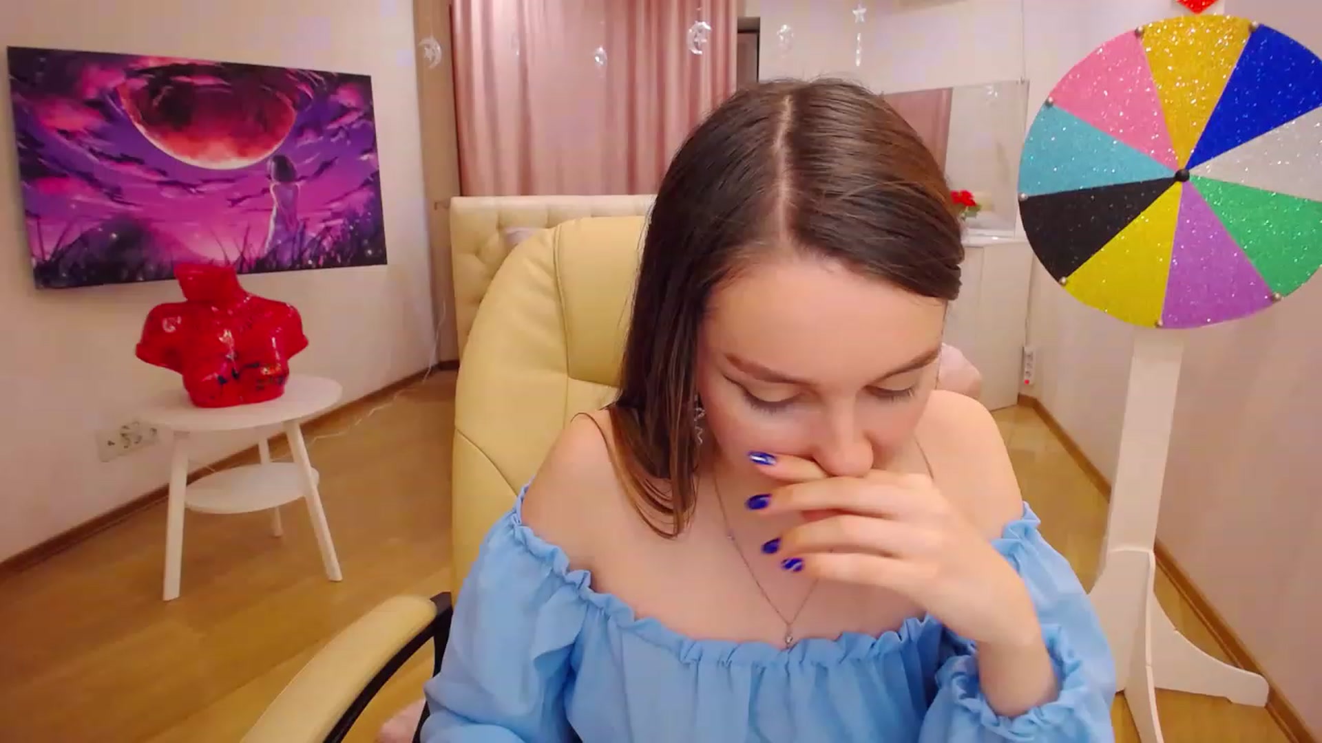 Gallery image thumbnail from OceanFeelss's myfreecams stream on, 12/09/2022, 14:46 image 8 of 20