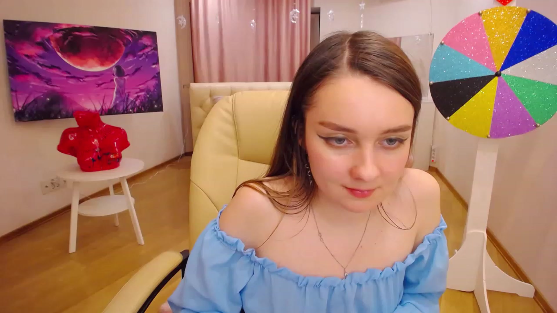 Gallery image thumbnail from OceanFeelss's myfreecams stream on, 12/09/2022, 14:46 image 17 of 20