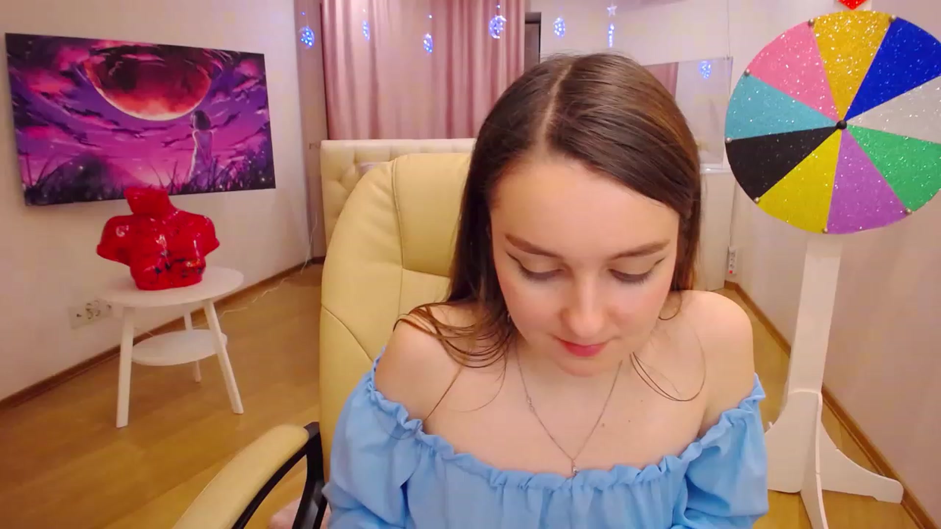 Gallery image thumbnail from OceanFeelss's myfreecams stream on, 12/09/2022, 14:46 image 18 of 20