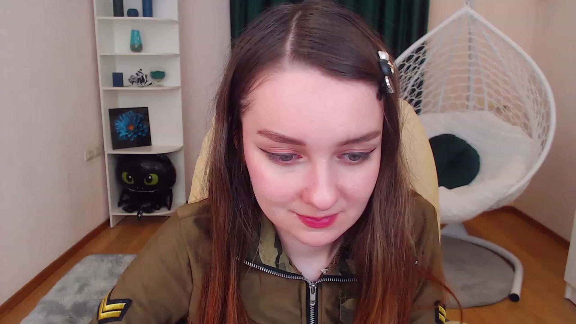 Gallery image thumbnail from OceanFeelss's myfreecams stream on, 12/10/2022, 11:14 image 2 of 20