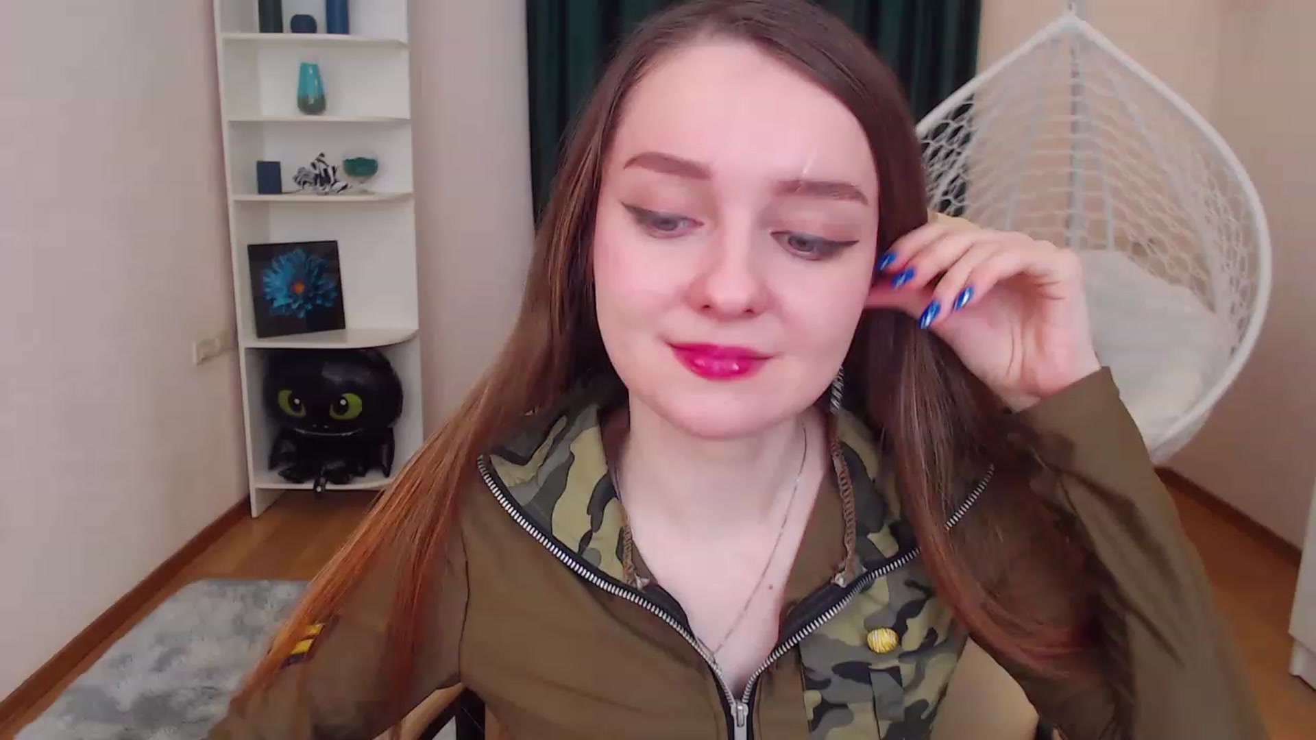 Gallery image thumbnail from OceanFeelss's myfreecams stream on, 12/10/2022, 12:47 image 2 of 20