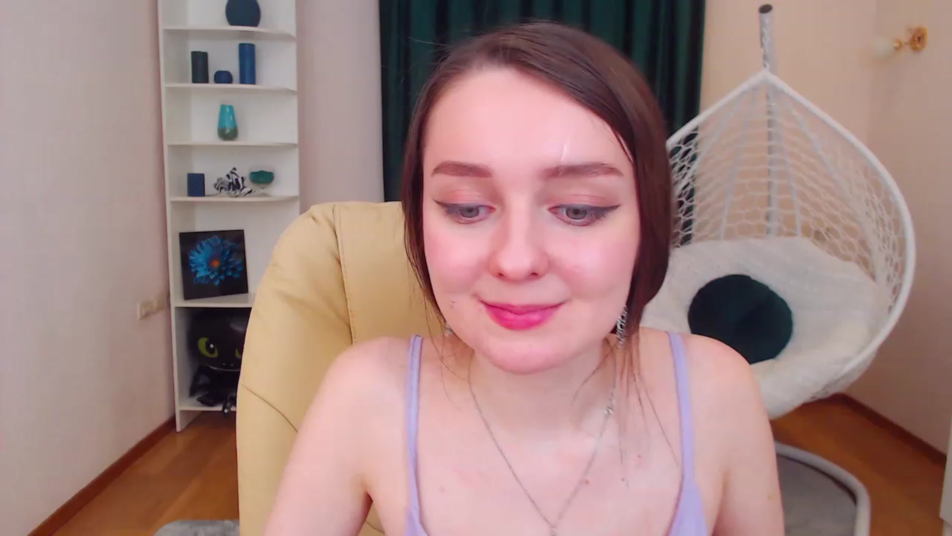Gallery image thumbnail from OceanFeelss's myfreecams stream on, 12/10/2022, 15:19 image 8 of 20