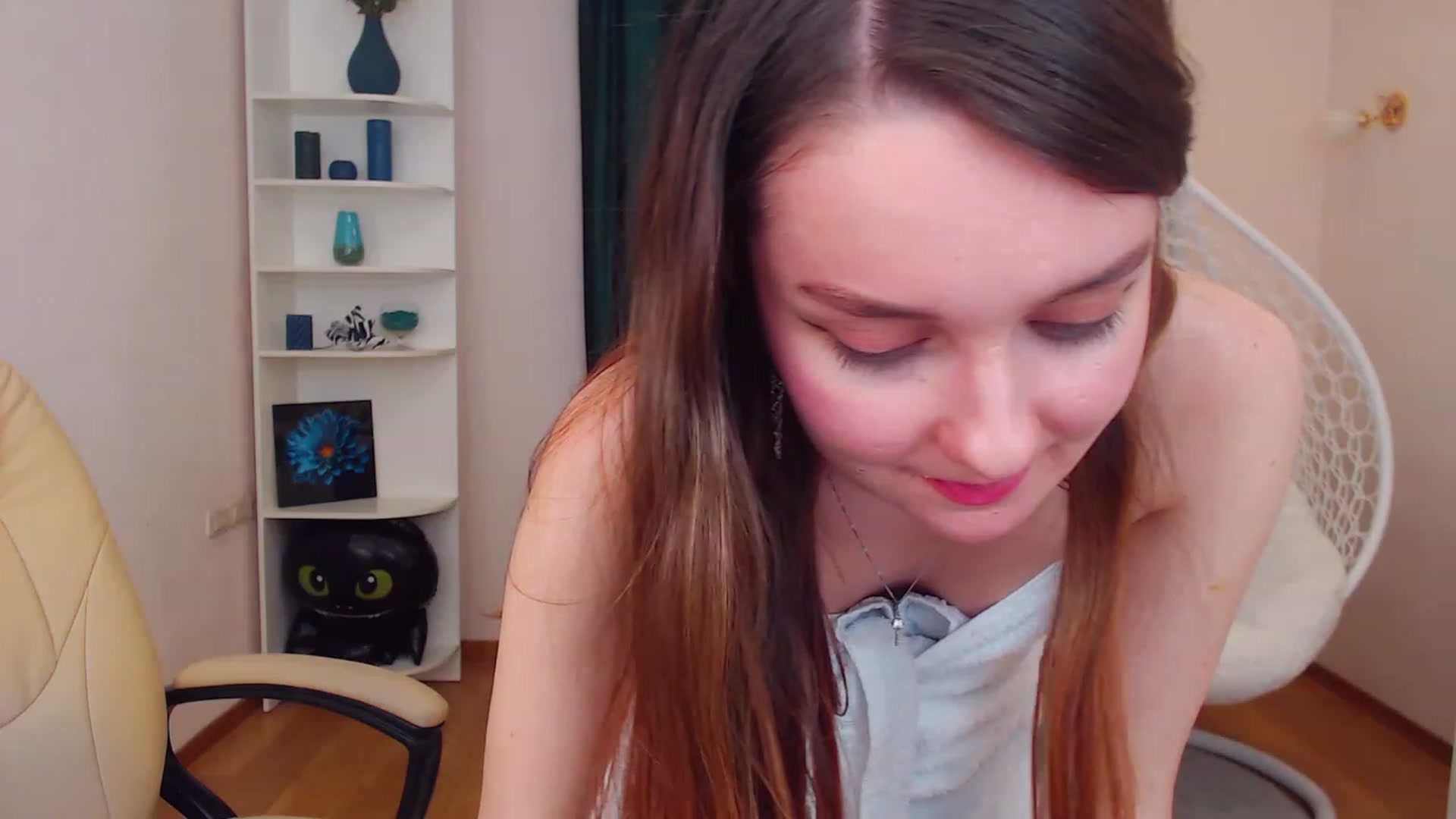 Gallery image thumbnail from OceanFeelss's myfreecams stream on, 12/10/2022, 17:05 image 5 of 20