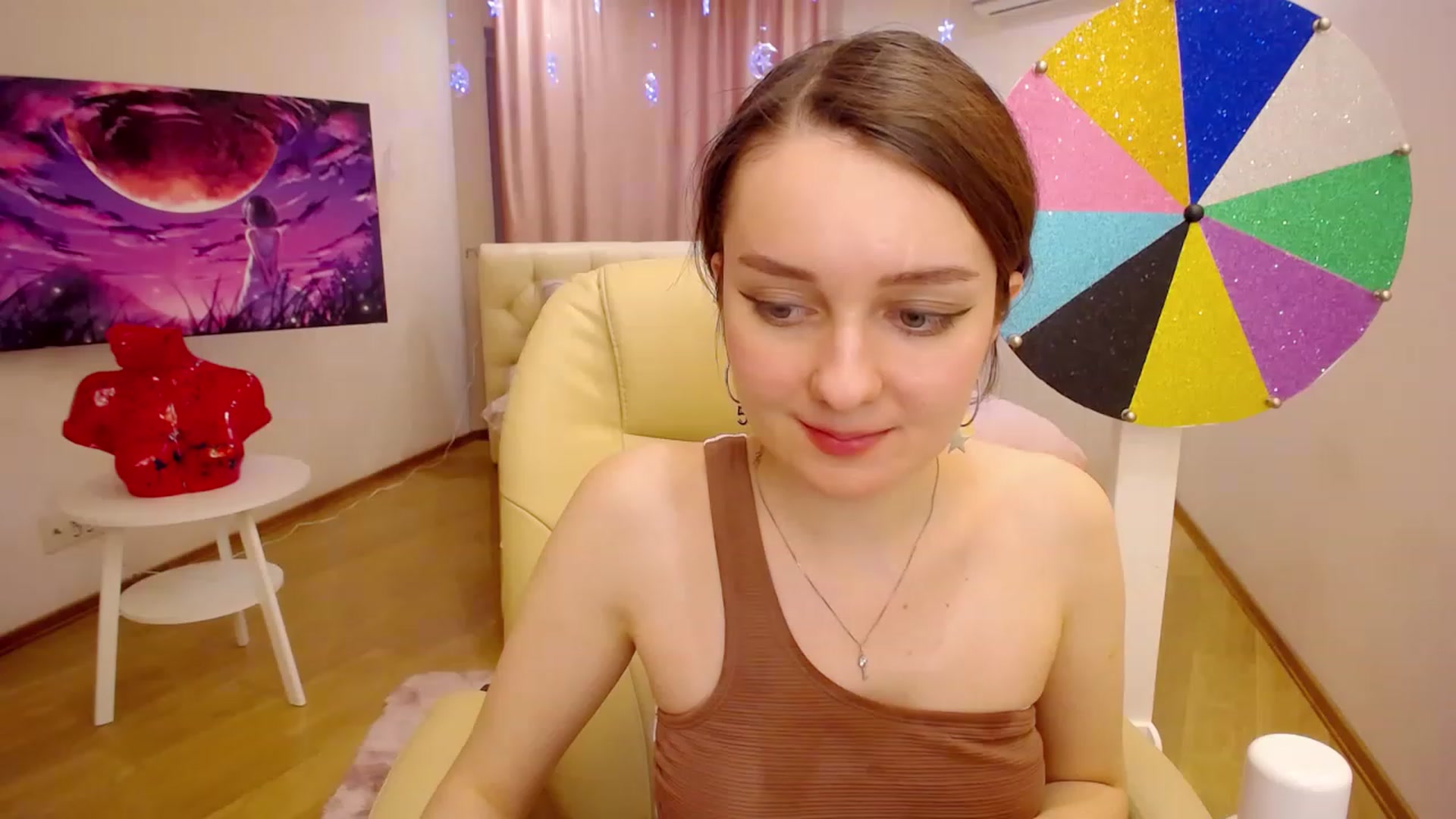 Gallery image thumbnail from OceanFeelss's myfreecams stream on, 12/11/2022, 09:53 image 4 of 20