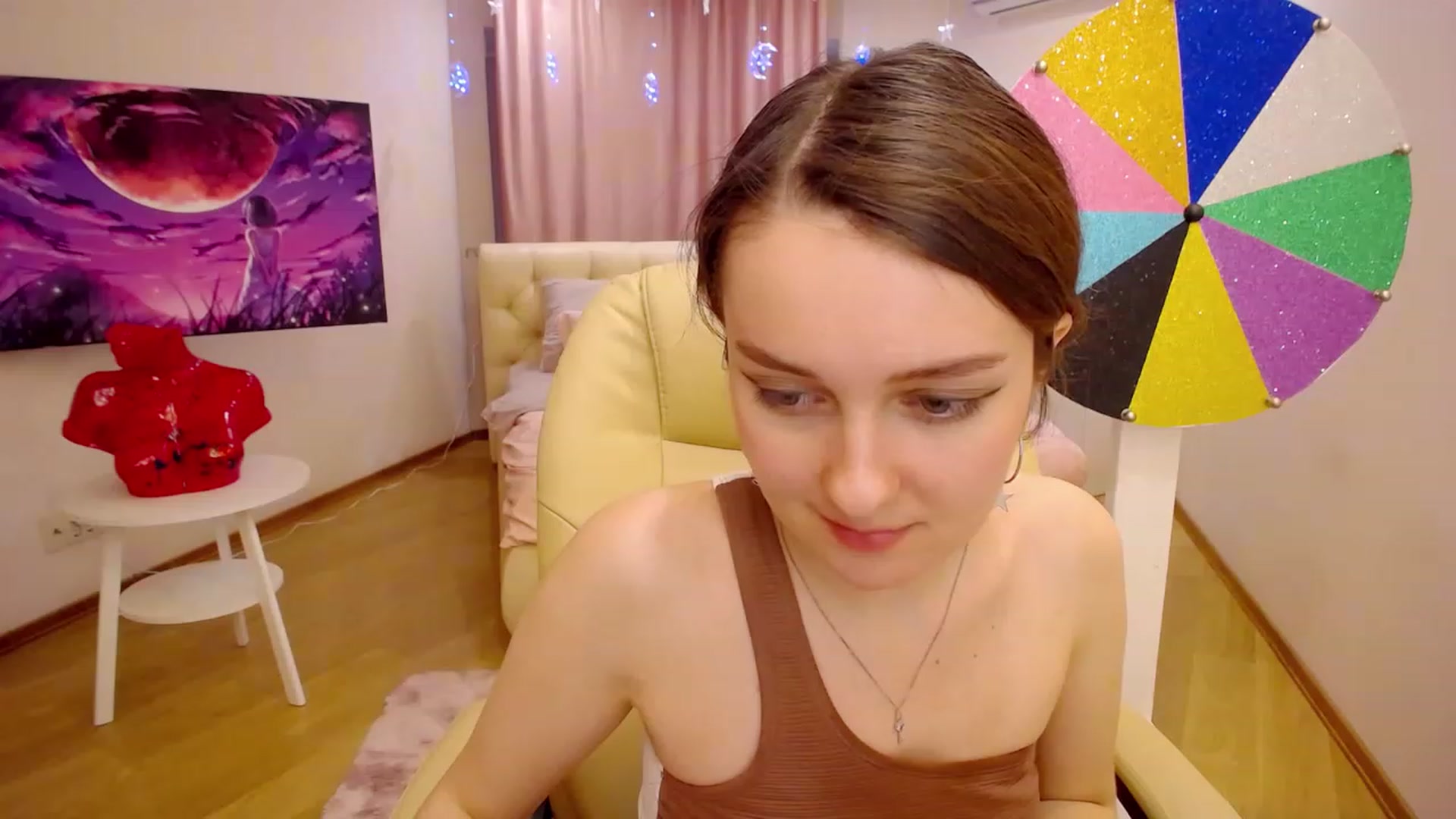 Gallery image thumbnail from OceanFeelss's myfreecams stream on, 12/11/2022, 09:53 image 8 of 20