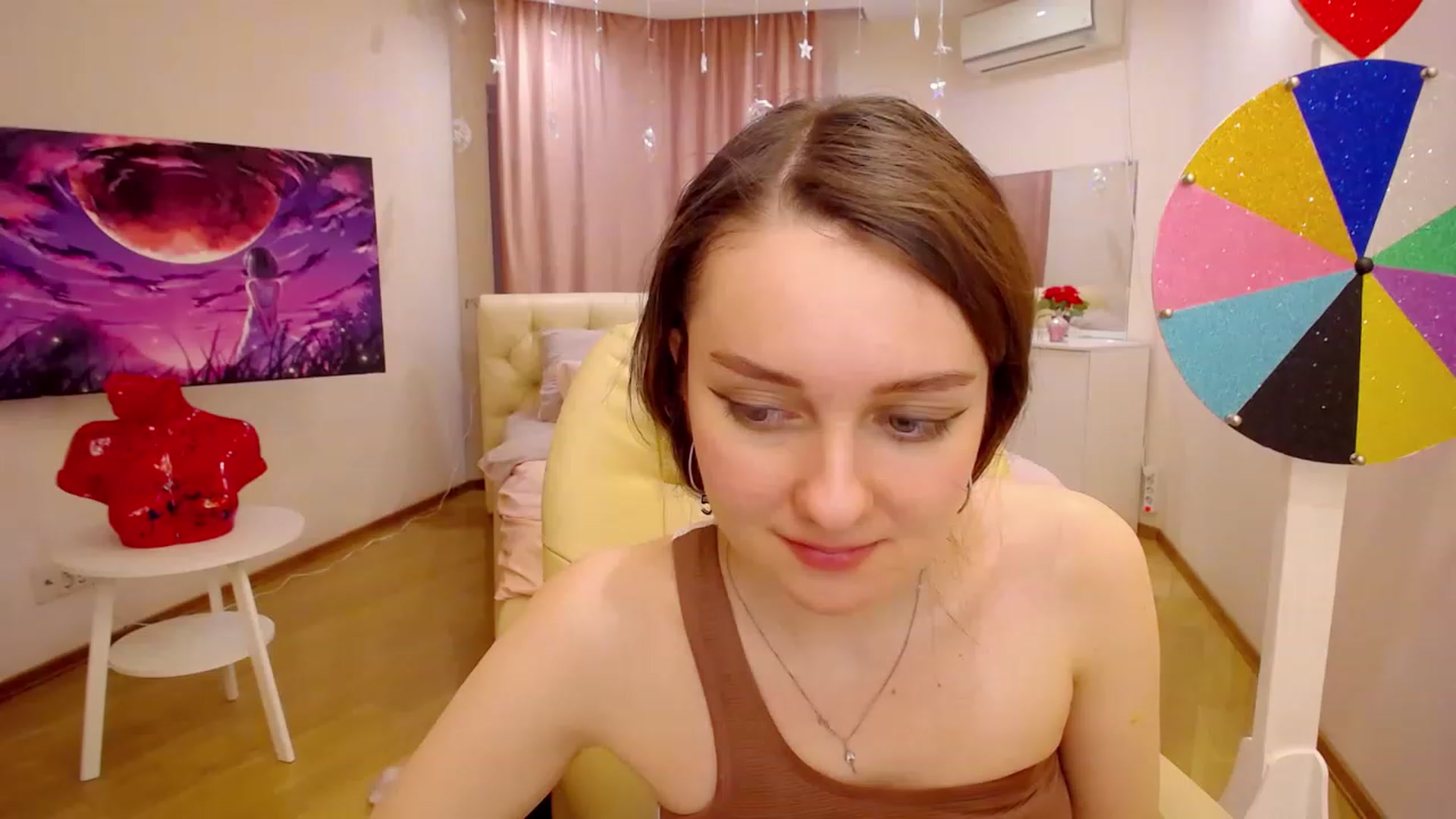 Gallery image thumbnail from OceanFeelss's myfreecams stream on, 12/11/2022, 09:53 image 13 of 20