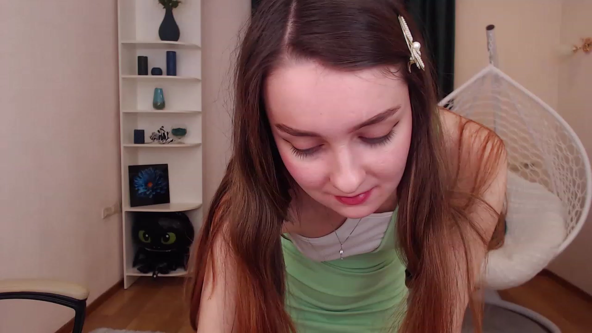 Gallery image thumbnail from OceanFeelss's myfreecams stream on, 12/12/2022, 11:16 image 6 of 20