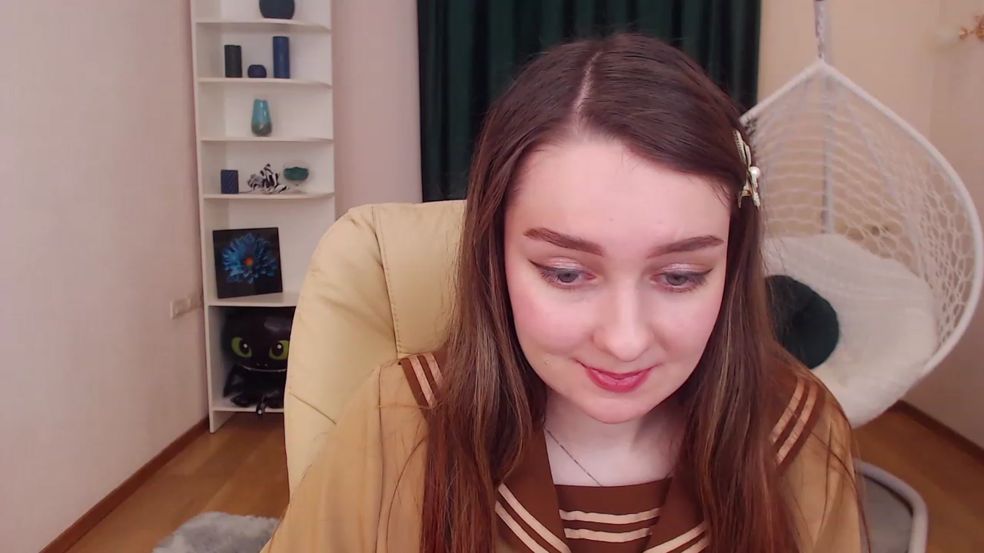Gallery image thumbnail from OceanFeelss's myfreecams stream on, 12/12/2022, 12:28 image 18 of 20