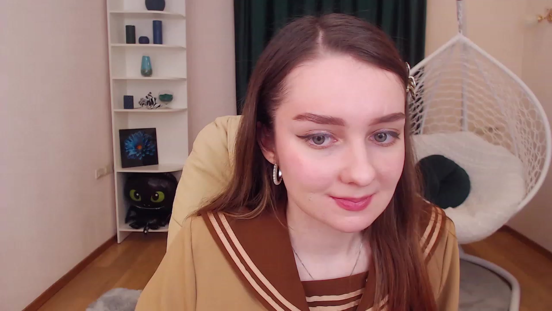 Gallery image thumbnail from OceanFeelss's myfreecams stream on, 12/12/2022, 13:11 image 1 of 20