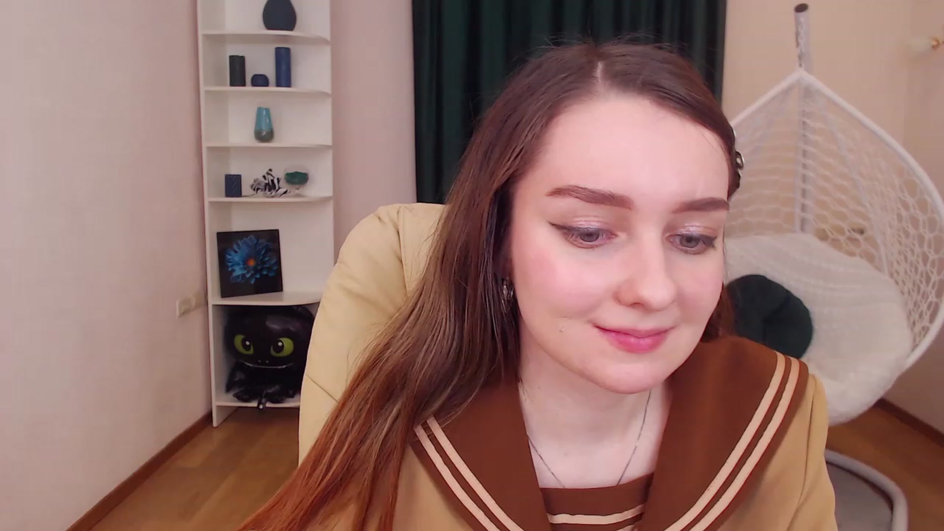 Gallery image thumbnail from OceanFeelss's myfreecams stream on, 12/12/2022, 16:02 image 5 of 20