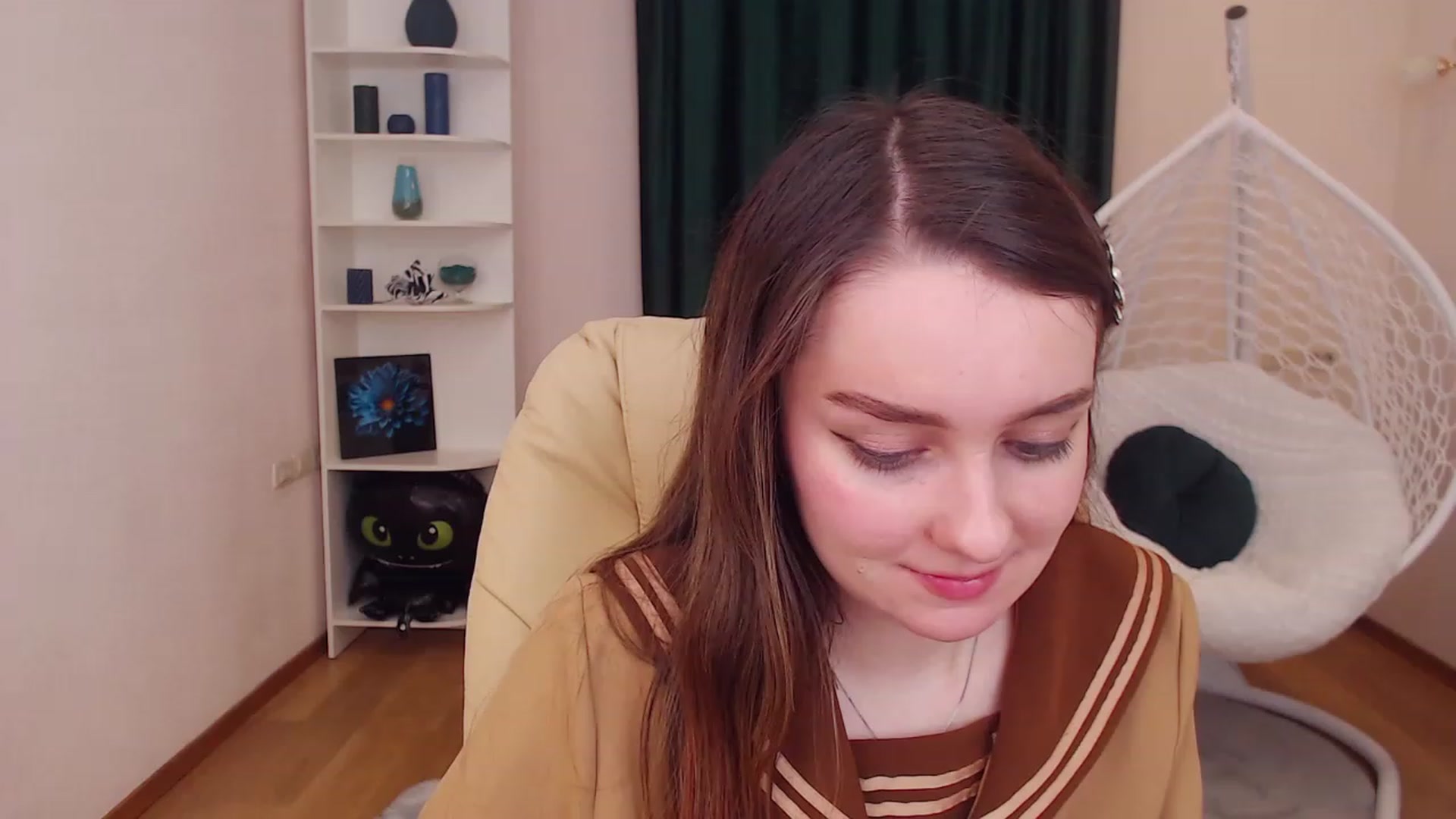 Gallery image thumbnail from OceanFeelss's myfreecams stream on, 12/12/2022, 16:02 image 6 of 20