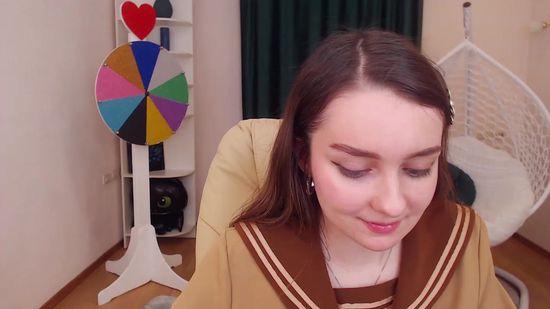 Gallery image thumbnail from OceanFeelss's myfreecams stream on, 12/12/2022, 16:02 image 9 of 20