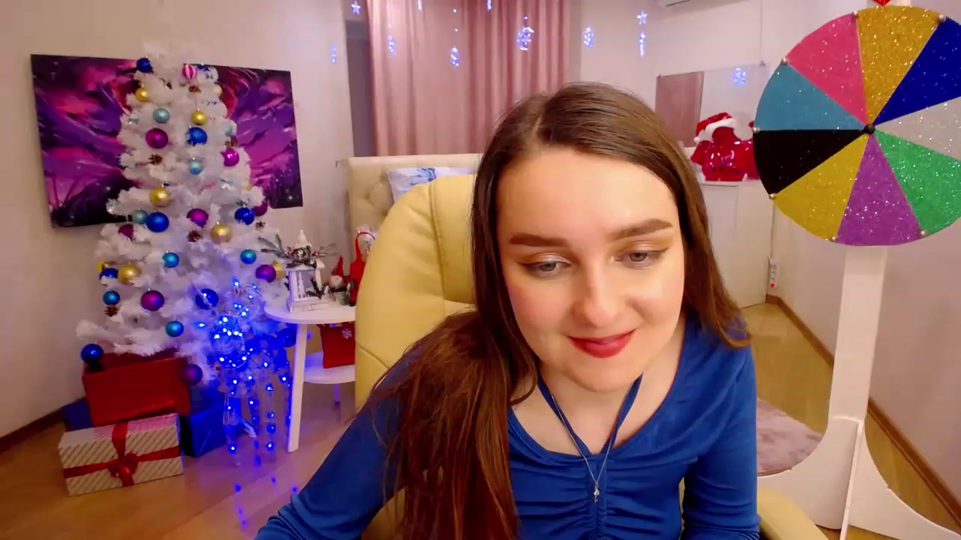 Gallery image thumbnail from OceanFeelss's myfreecams stream on, 12/17/2022, 09:27 image 5 of 20