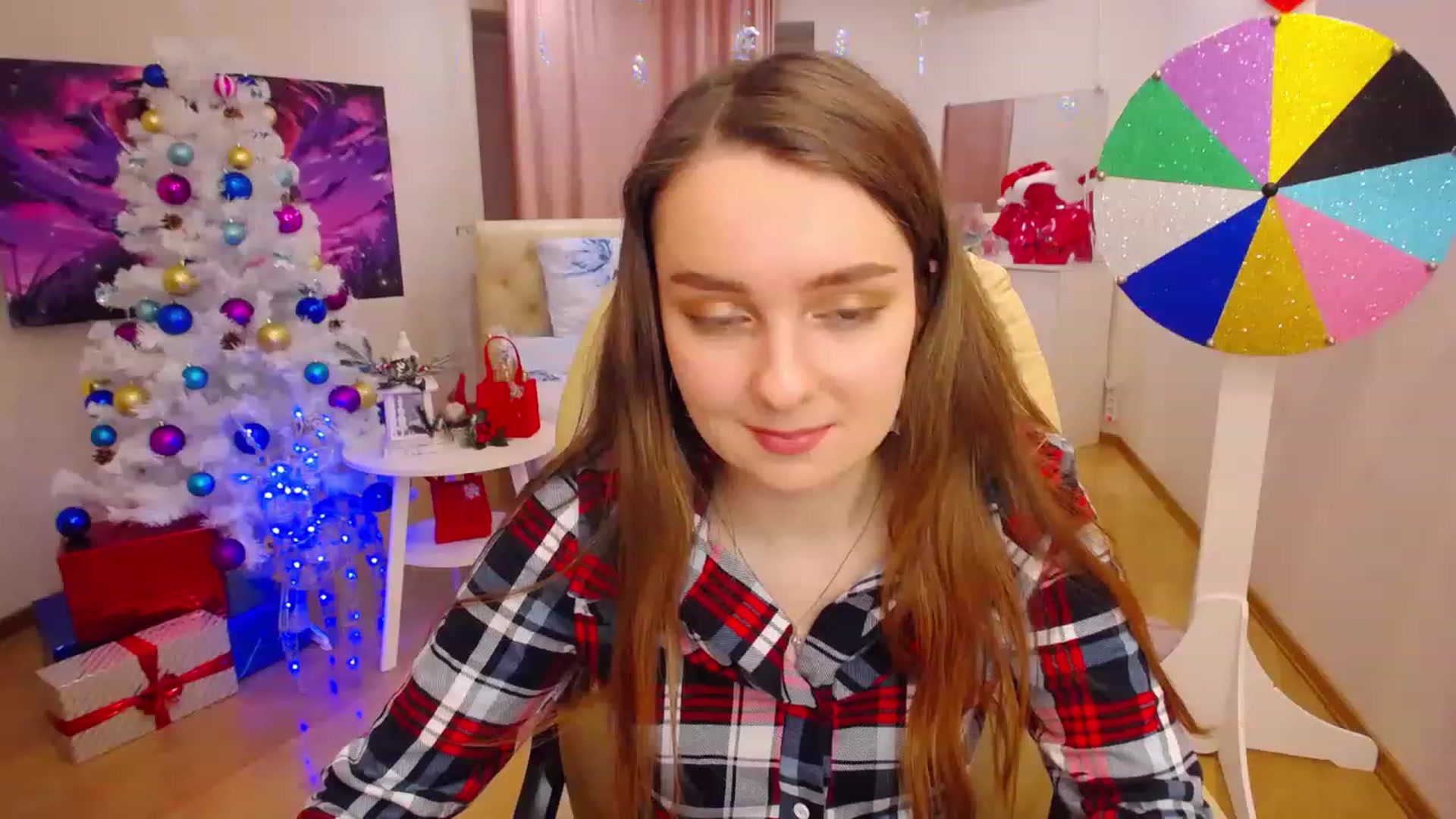 Gallery image thumbnail from OceanFeelss's myfreecams stream on, 12/19/2022, 05:14 image 10 of 20