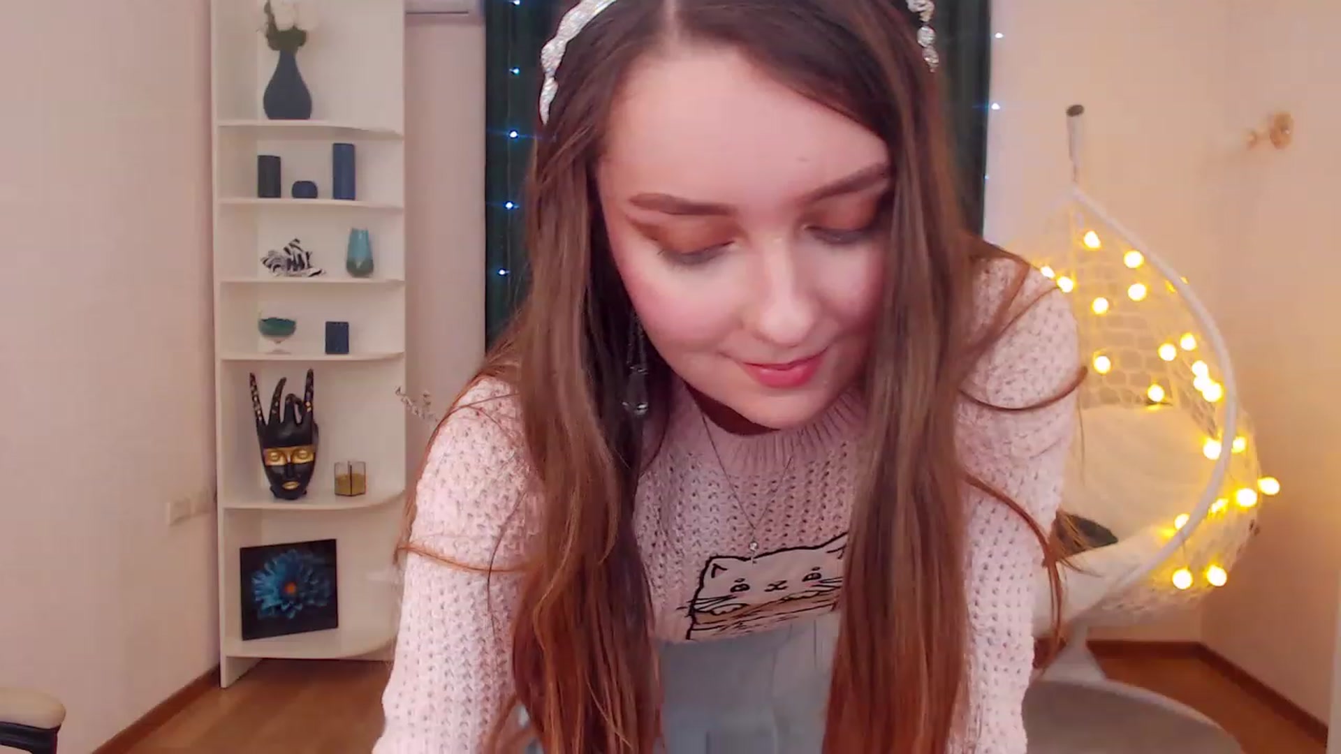 Gallery image thumbnail from OceanFeelss's myfreecams stream on, 12/20/2022, 12:31 image 4 of 20