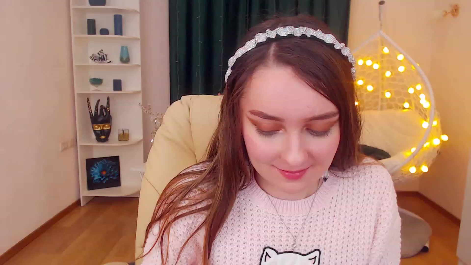 Gallery image thumbnail from OceanFeelss's myfreecams stream on, 12/20/2022, 12:31 image 5 of 20