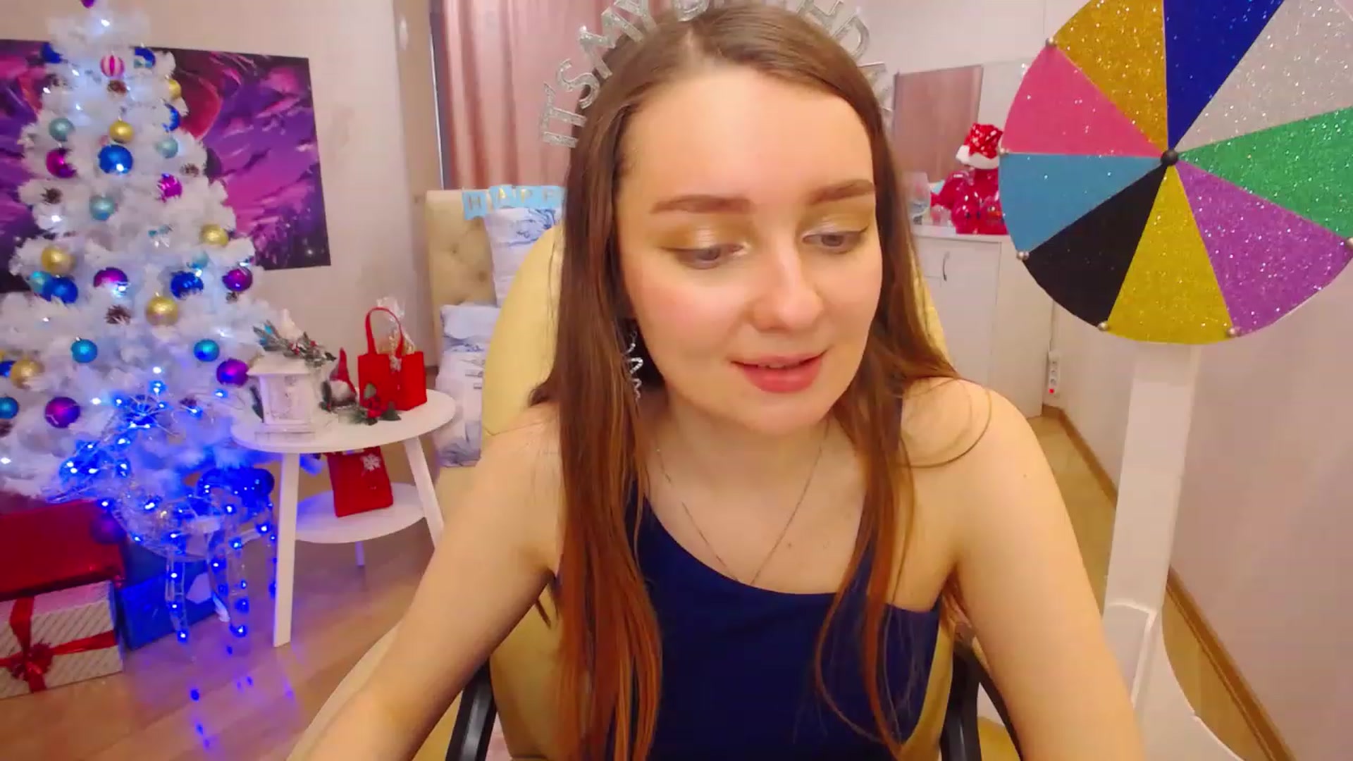 Gallery image thumbnail from OceanFeelss's myfreecams stream on, 12/21/2022, 07:50 image 20 of 20