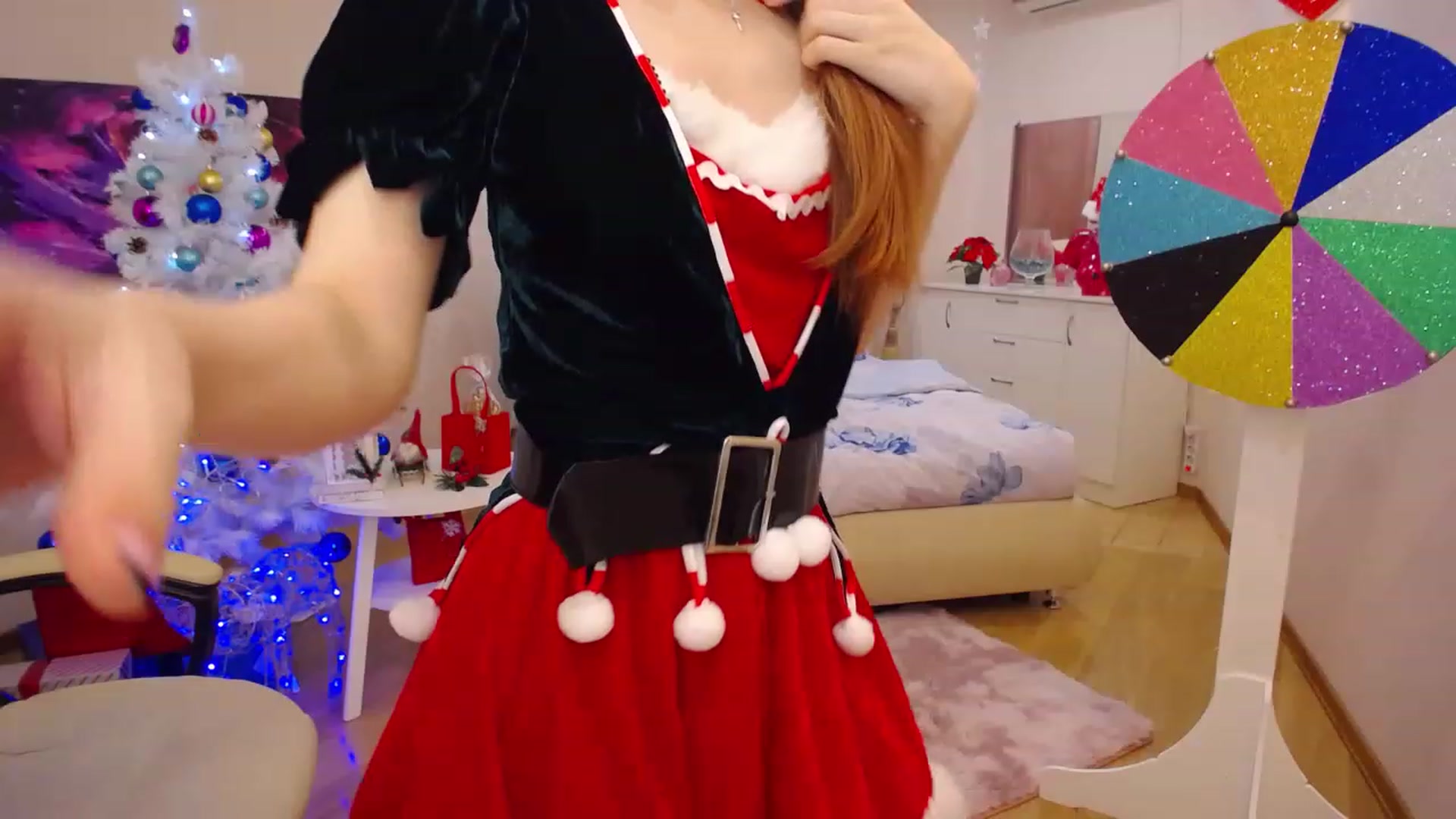 Gallery image thumbnail from OceanFeelss's myfreecams stream on, 12/24/2022, 11:54 image 13 of 20