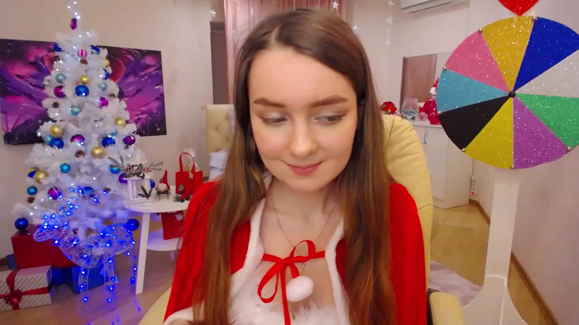 Gallery image thumbnail from OceanFeelss's myfreecams stream on, 12/24/2022, 13:54 image 2 of 20