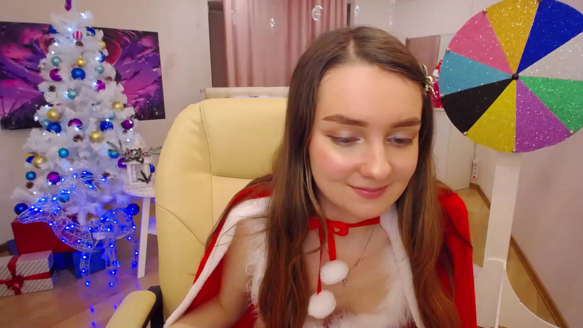 Gallery image thumbnail from OceanFeelss's myfreecams stream on, 12/24/2022, 13:54 image 13 of 20