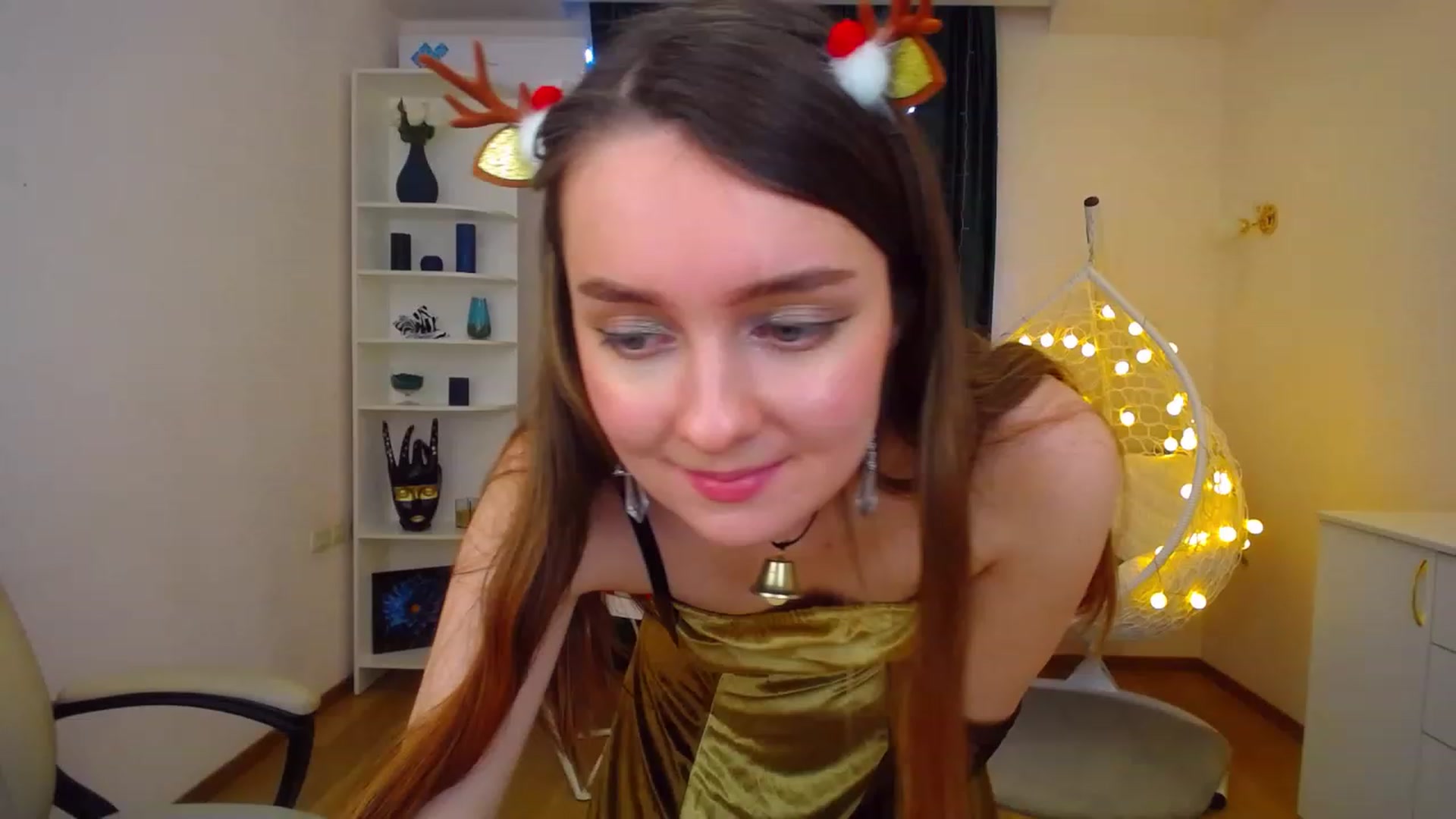 Gallery image thumbnail from OceanFeelss's myfreecams stream on, 12/26/2022, 12:35 image 2 of 20