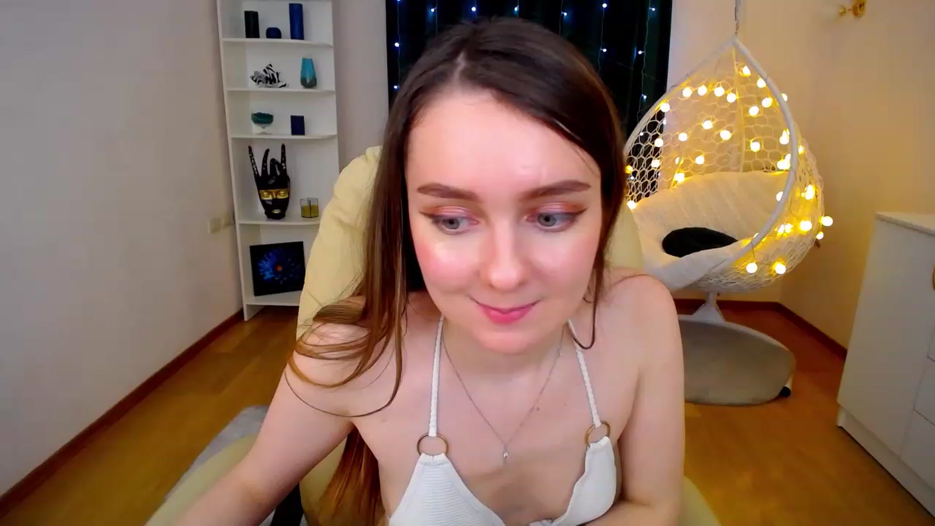 Gallery image thumbnail from OceanFeelss's myfreecams stream on, 12/28/2022, 09:27 image 20 of 20