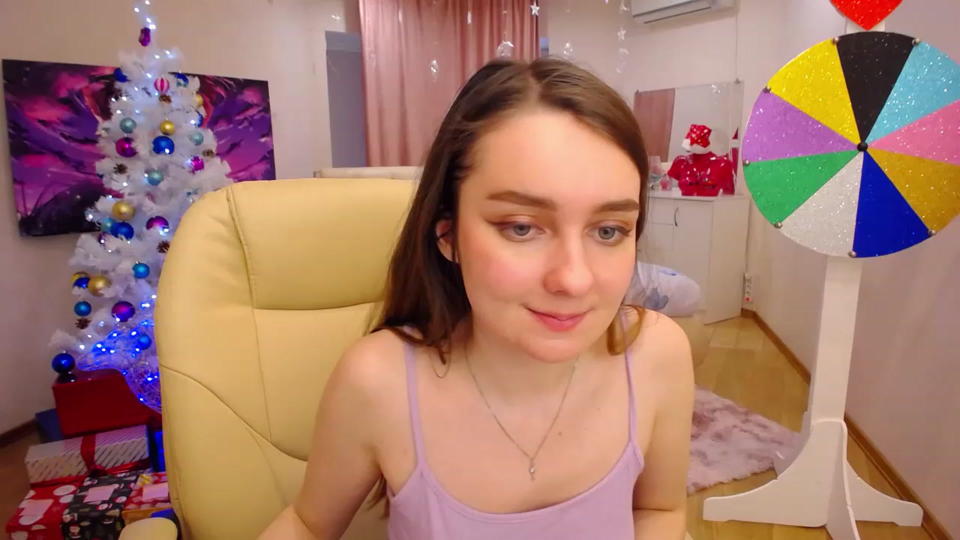 Gallery image thumbnail from OceanFeelss's myfreecams stream on, 12/29/2022, 09:45 image 8 of 20