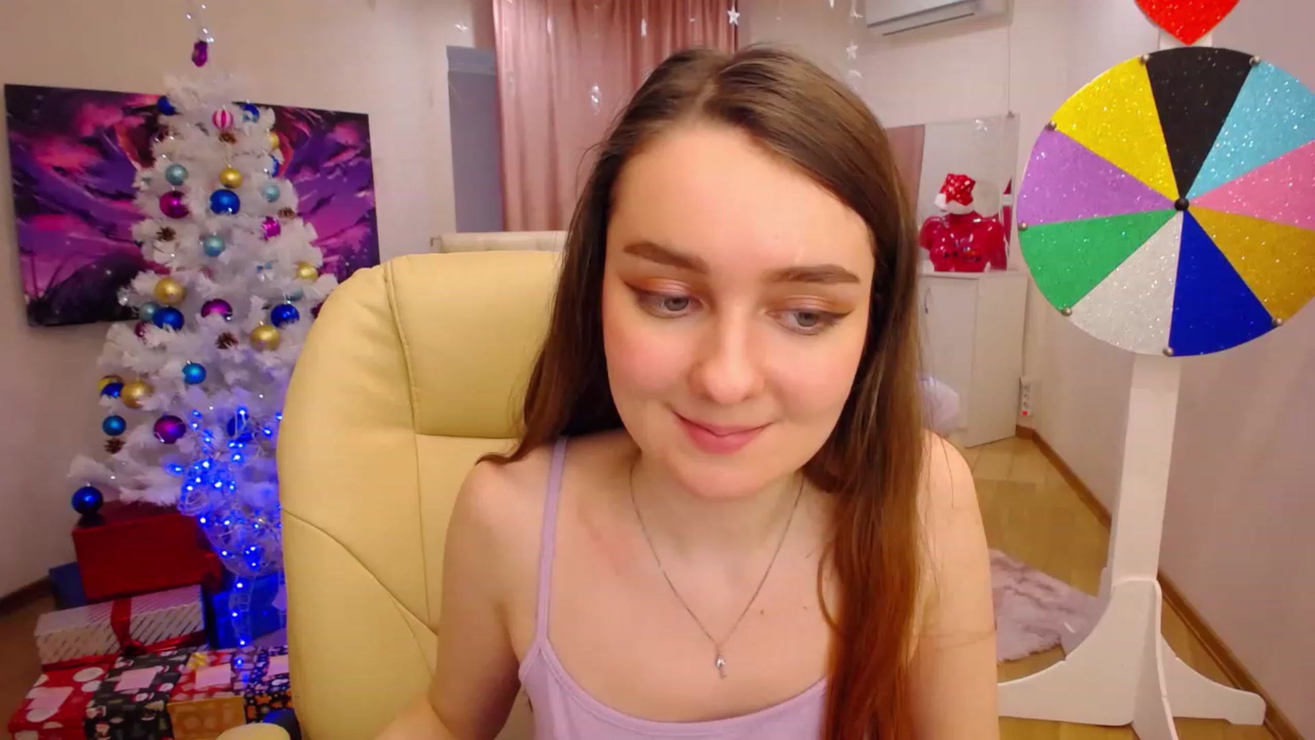 Gallery image thumbnail from OceanFeelss's myfreecams stream on, 12/29/2022, 09:45 image 19 of 20