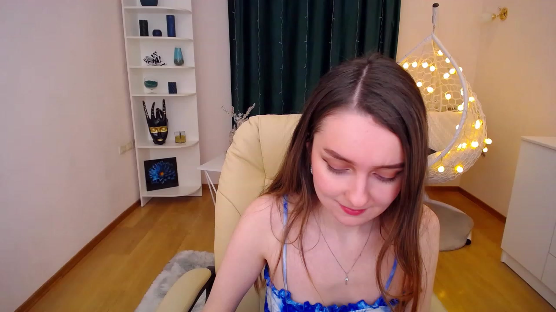 Gallery image thumbnail from OceanFeelss's myfreecams stream on, 01/09/2023, 04:06 image 5 of 20