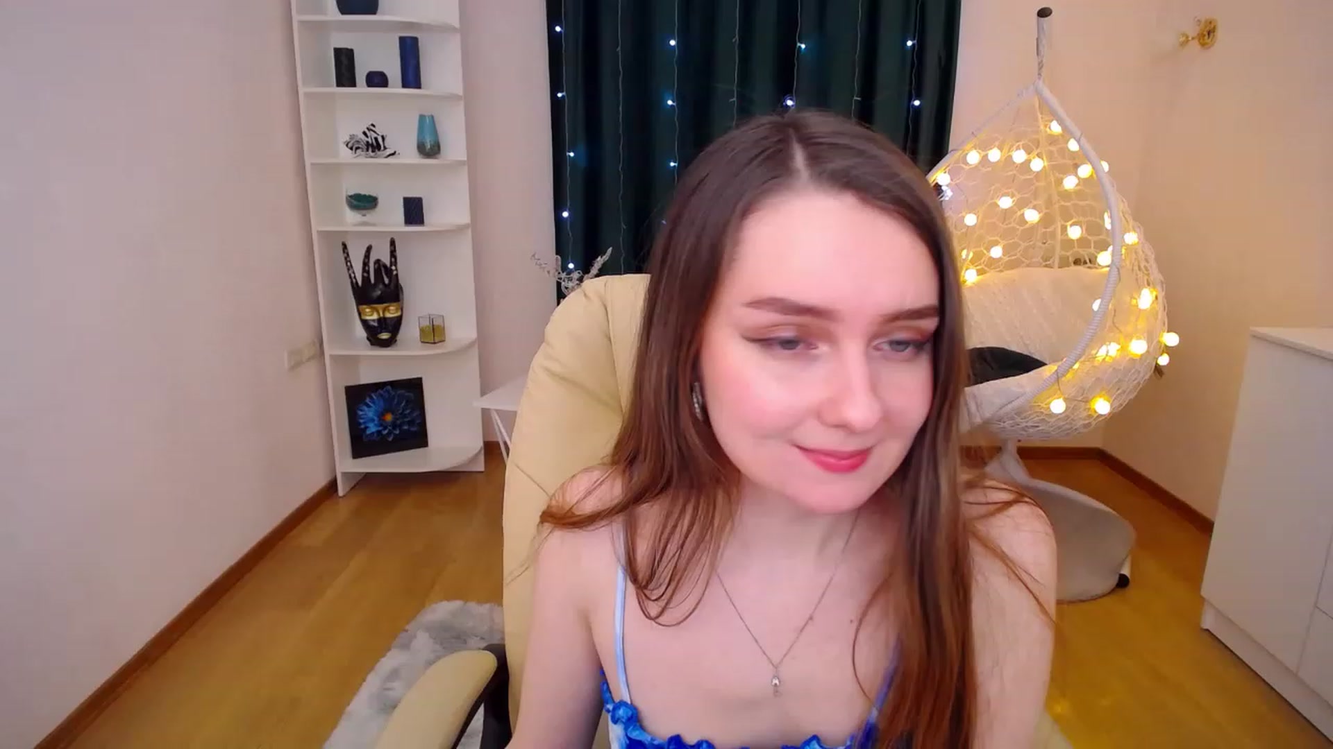 Gallery image thumbnail from OceanFeelss's myfreecams stream on, 01/09/2023, 04:06 image 7 of 20