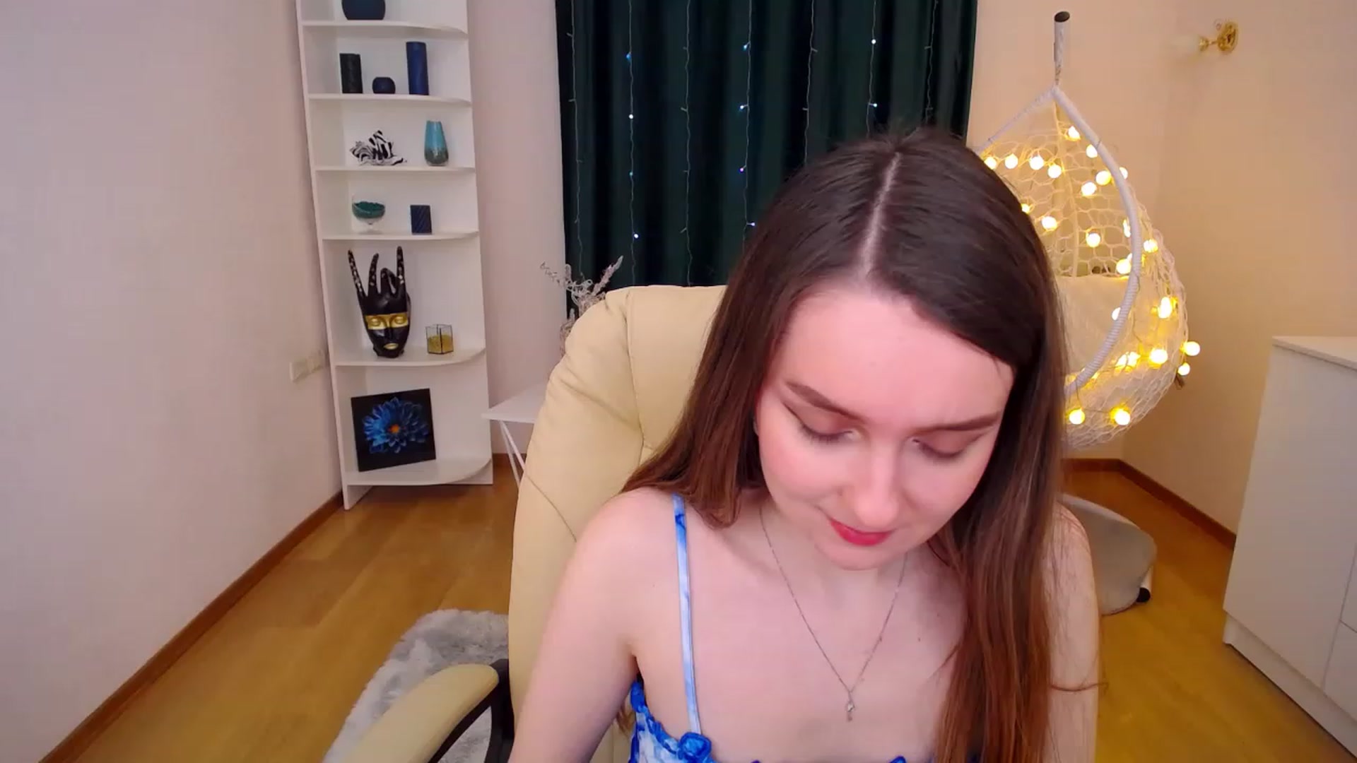 Gallery image thumbnail from OceanFeelss's myfreecams stream on, 01/09/2023, 04:06 image 1 of 20