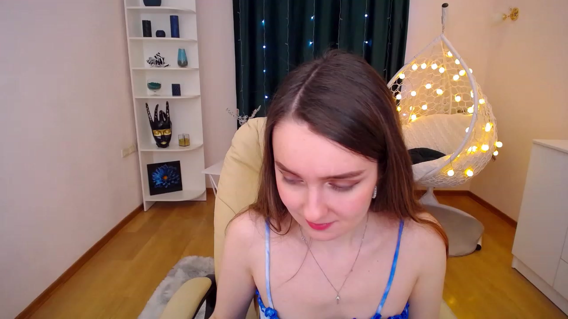 Gallery image thumbnail from OceanFeelss's myfreecams stream on, 01/09/2023, 04:06 image 9 of 20