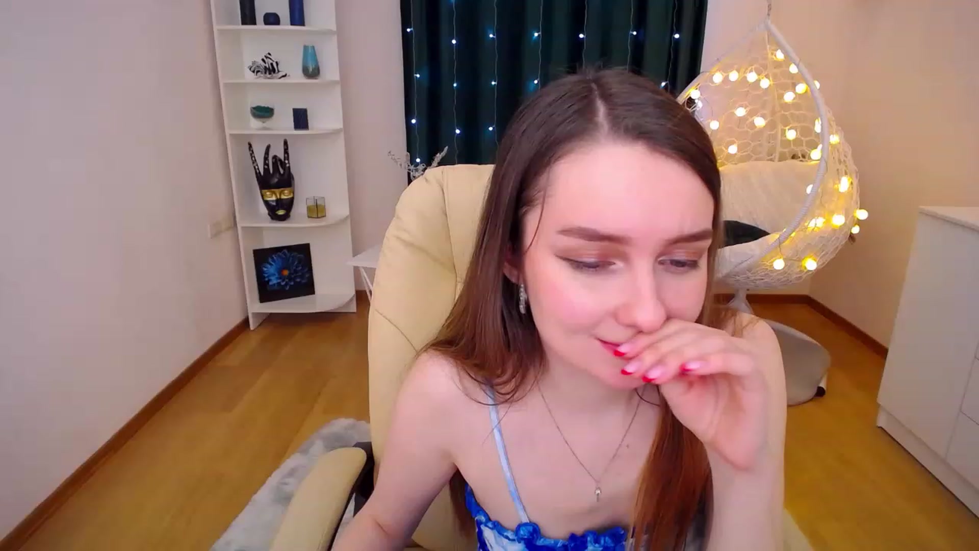 Gallery image thumbnail from OceanFeelss's myfreecams stream on, 01/09/2023, 07:44 image 4 of 20