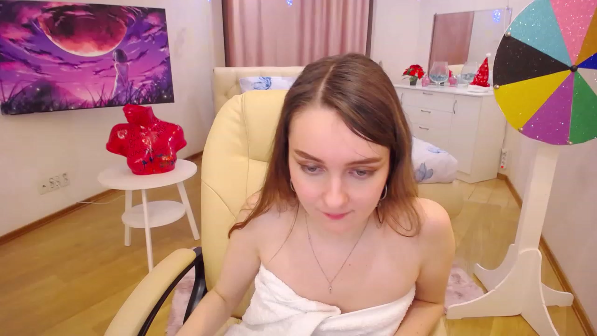 Gallery image thumbnail from OceanFeelss's myfreecams stream on, 01/10/2023, 15:57 image 1 of 20