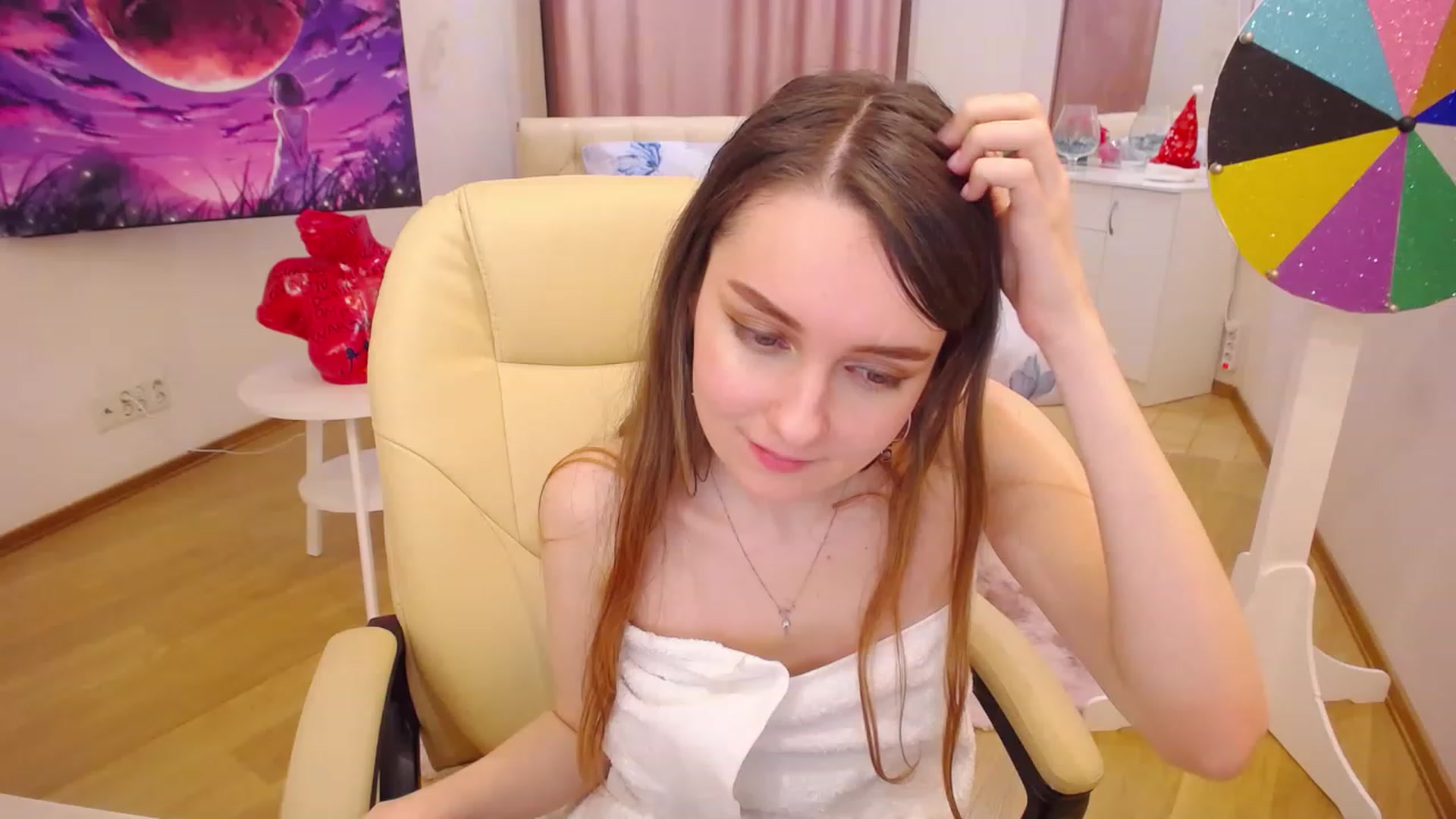 Gallery image thumbnail from OceanFeelss's myfreecams stream on, 01/10/2023, 15:57 image 19 of 20