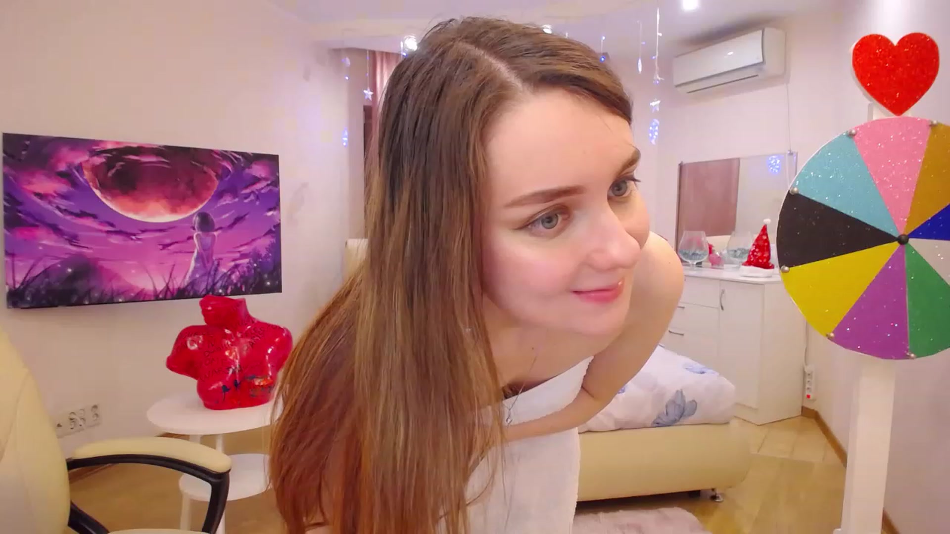 Gallery image thumbnail from OceanFeelss's myfreecams stream on, 01/10/2023, 15:57 image 13 of 20