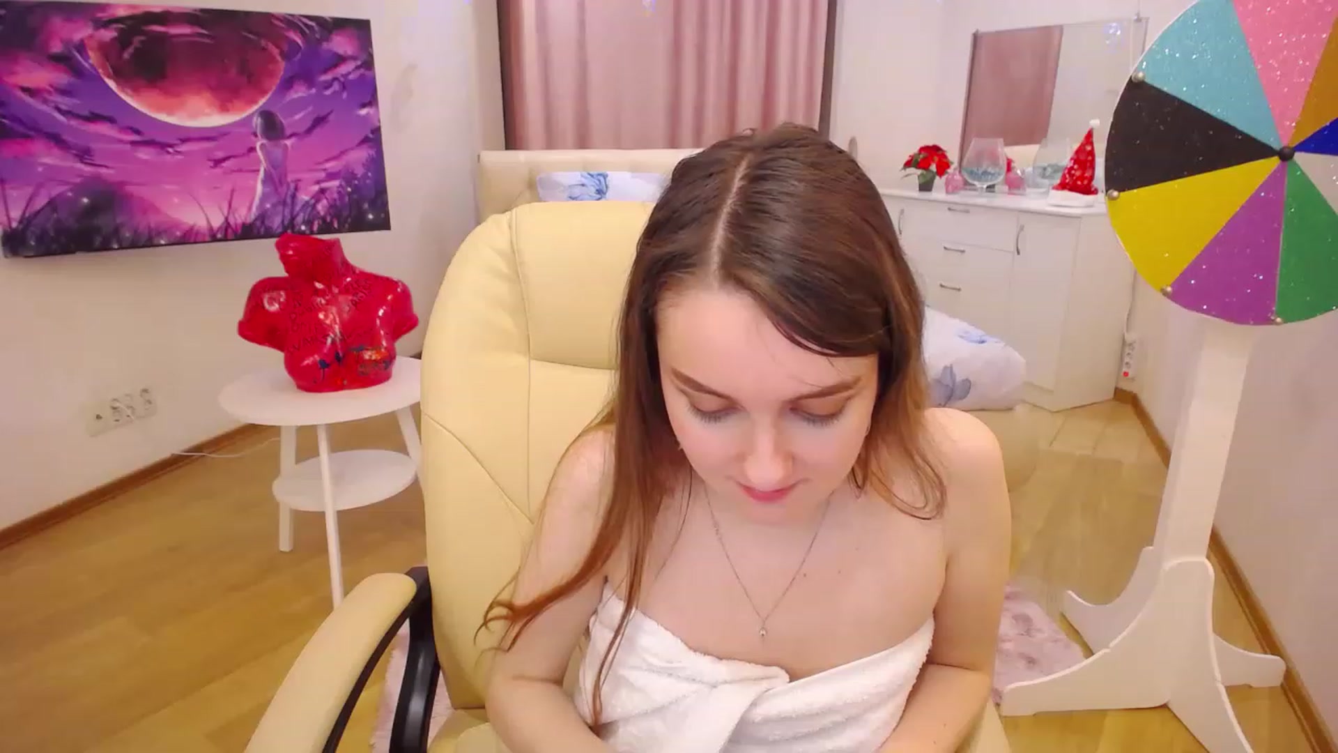 Gallery image thumbnail from OceanFeelss's myfreecams stream on, 01/10/2023, 15:57 image 3 of 20