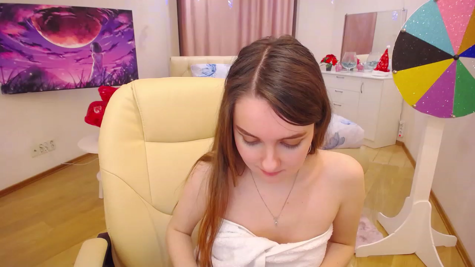 Gallery image thumbnail from OceanFeelss's myfreecams stream on, 01/10/2023, 16:11 image 5 of 20