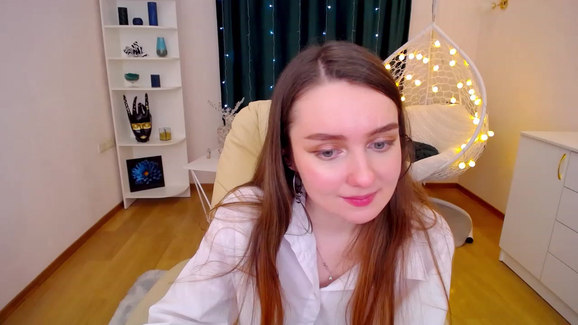 Gallery image thumbnail from OceanFeelss's myfreecams stream on, 01/12/2023, 08:33 image 9 of 20