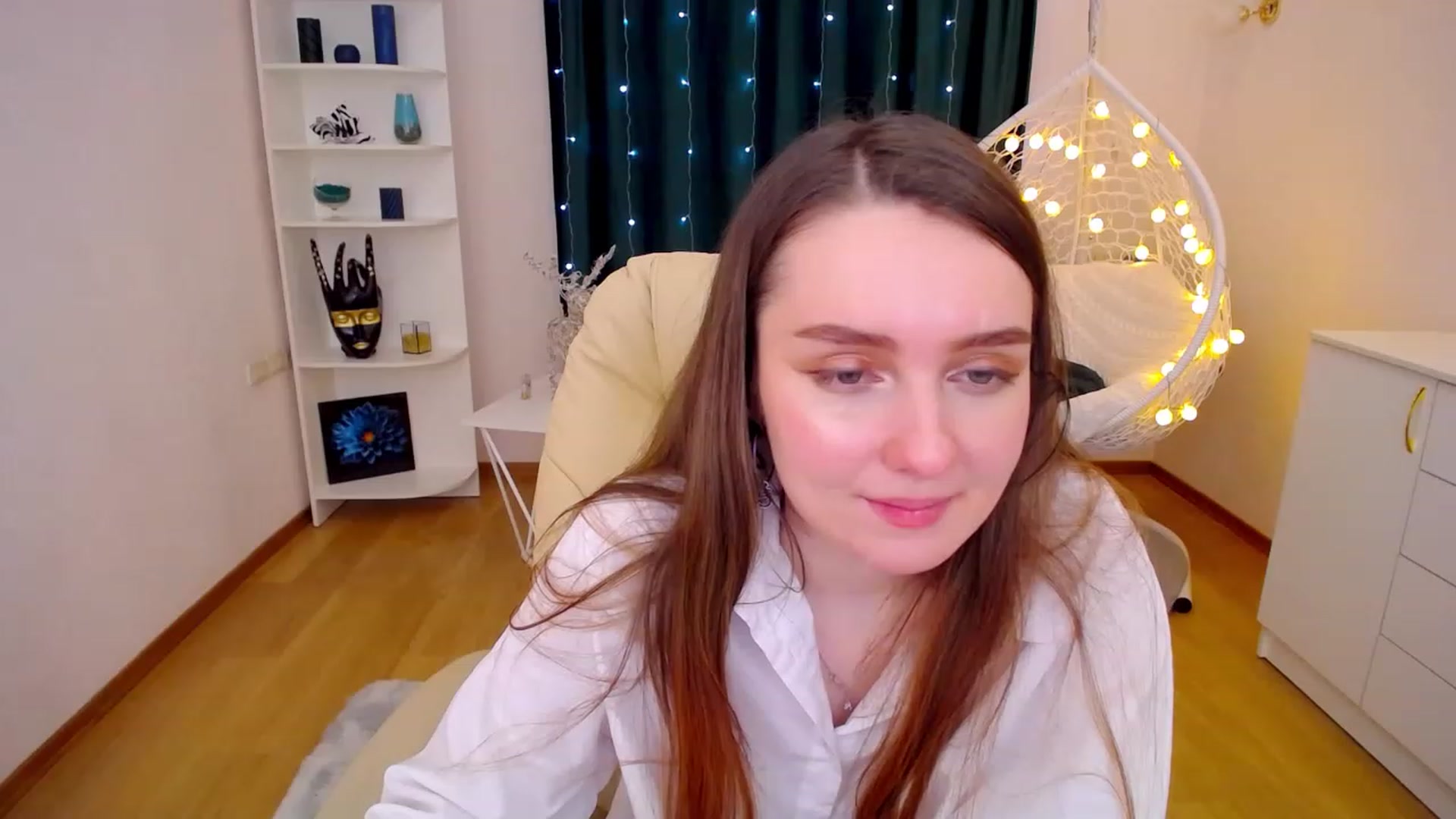 Gallery image thumbnail from OceanFeelss's myfreecams stream on, 01/12/2023, 08:33 image 11 of 20