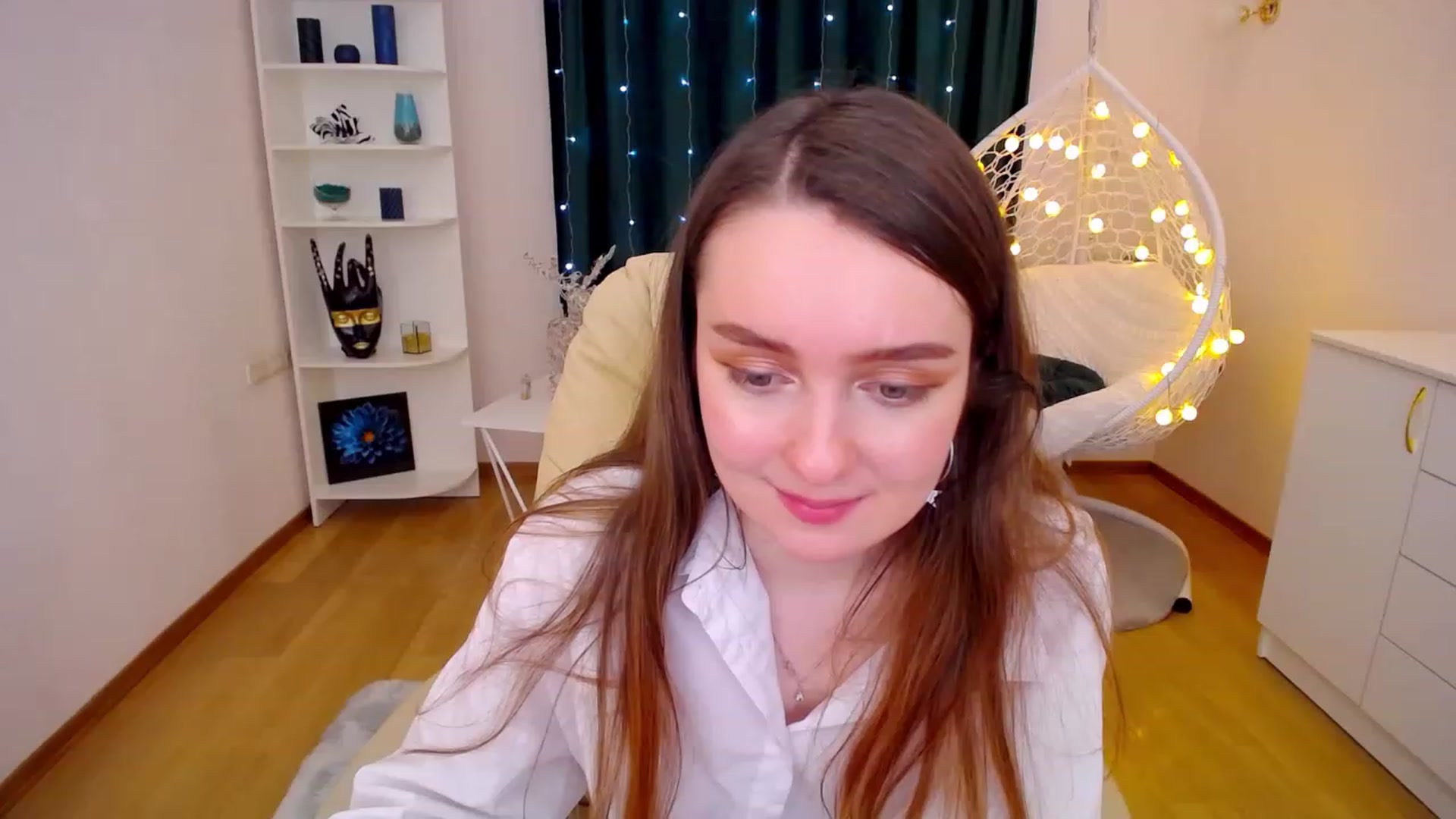 Gallery image thumbnail from OceanFeelss's myfreecams stream on, 01/12/2023, 08:33 image 8 of 20