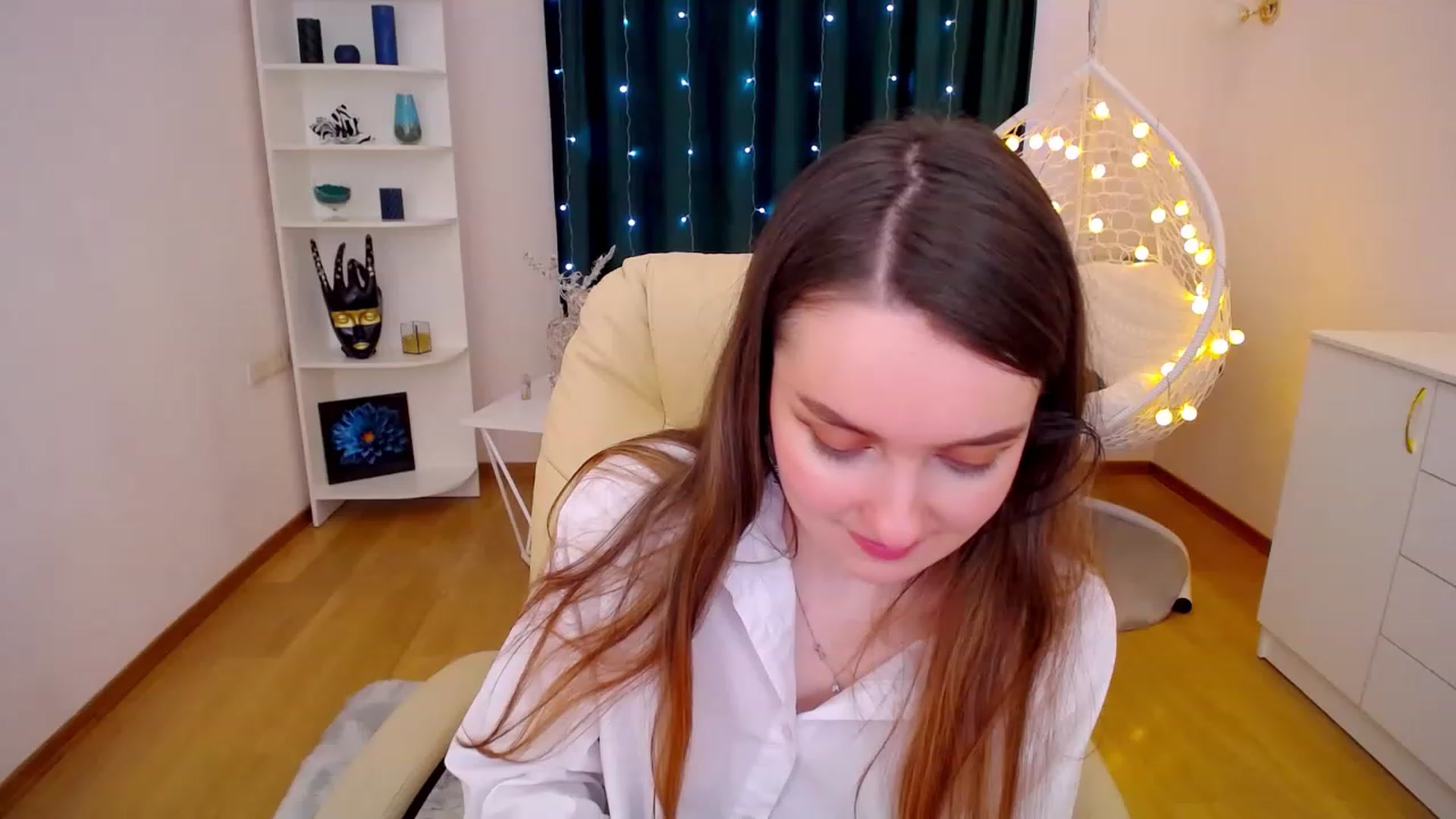 Gallery image thumbnail from OceanFeelss's myfreecams stream on, 01/12/2023, 08:33 image 7 of 20