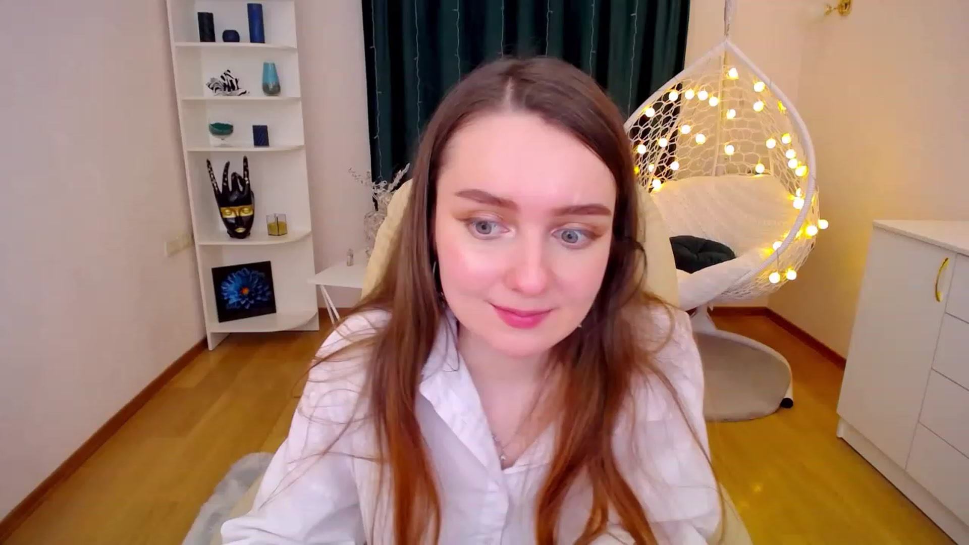 Gallery image thumbnail from OceanFeelss's myfreecams stream on, 01/12/2023, 08:33 image 10 of 20