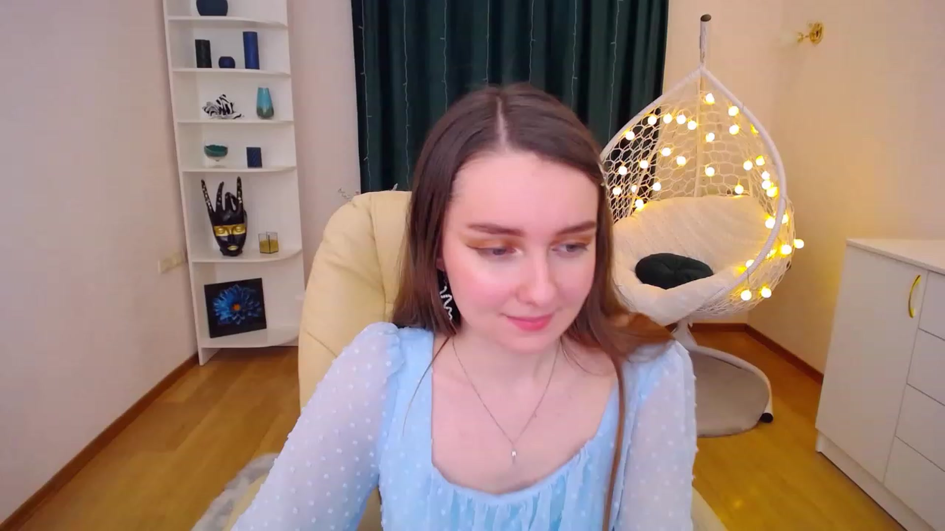 Gallery image thumbnail from OceanFeelss's myfreecams stream on, 01/13/2023, 08:05 image 2 of 20