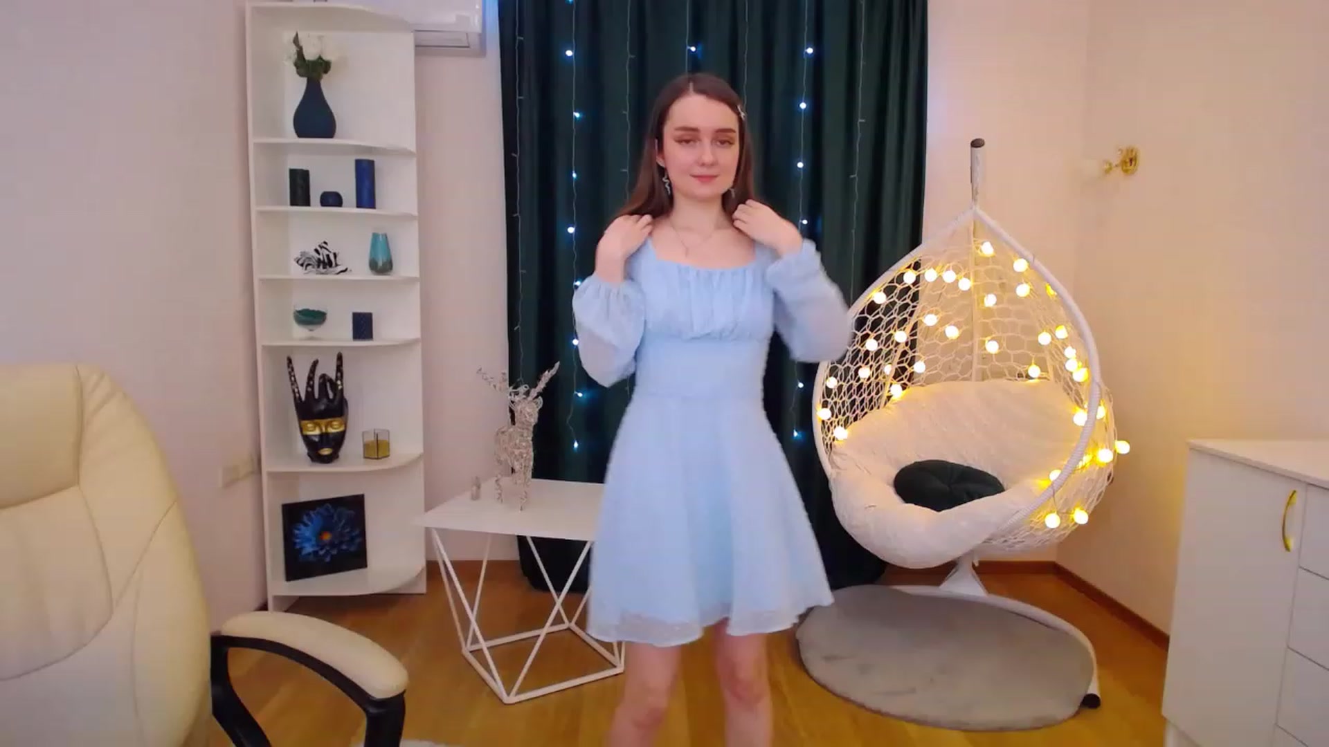 Gallery image thumbnail from OceanFeelss's myfreecams stream on, 01/13/2023, 08:05 image 19 of 20