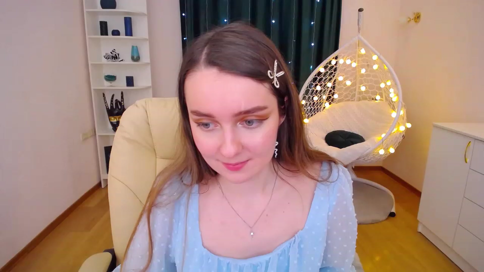 Gallery image thumbnail from OceanFeelss's myfreecams stream on, 01/13/2023, 08:05 image 20 of 20