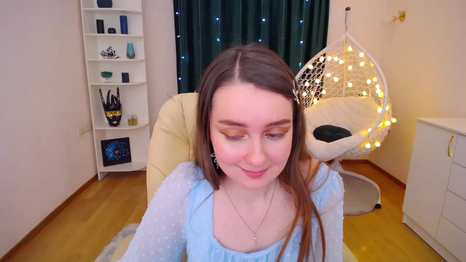 Gallery image thumbnail from OceanFeelss's myfreecams stream on, 01/13/2023, 08:05 image 13 of 20