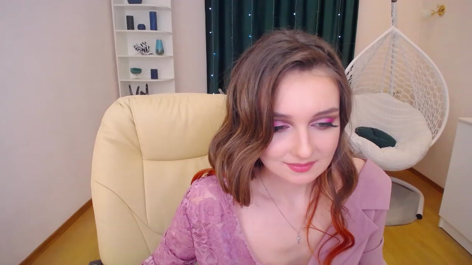 Gallery image thumbnail from OceanFeelss's myfreecams stream on, 01/16/2023, 11:17 image 1 of 20