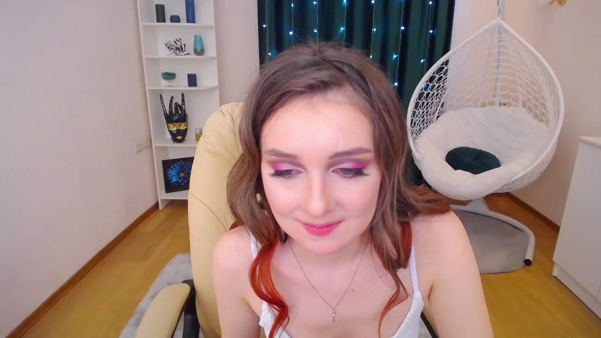 Gallery image thumbnail from OceanFeelss's myfreecams stream on, 01/16/2023, 14:07 image 3 of 20