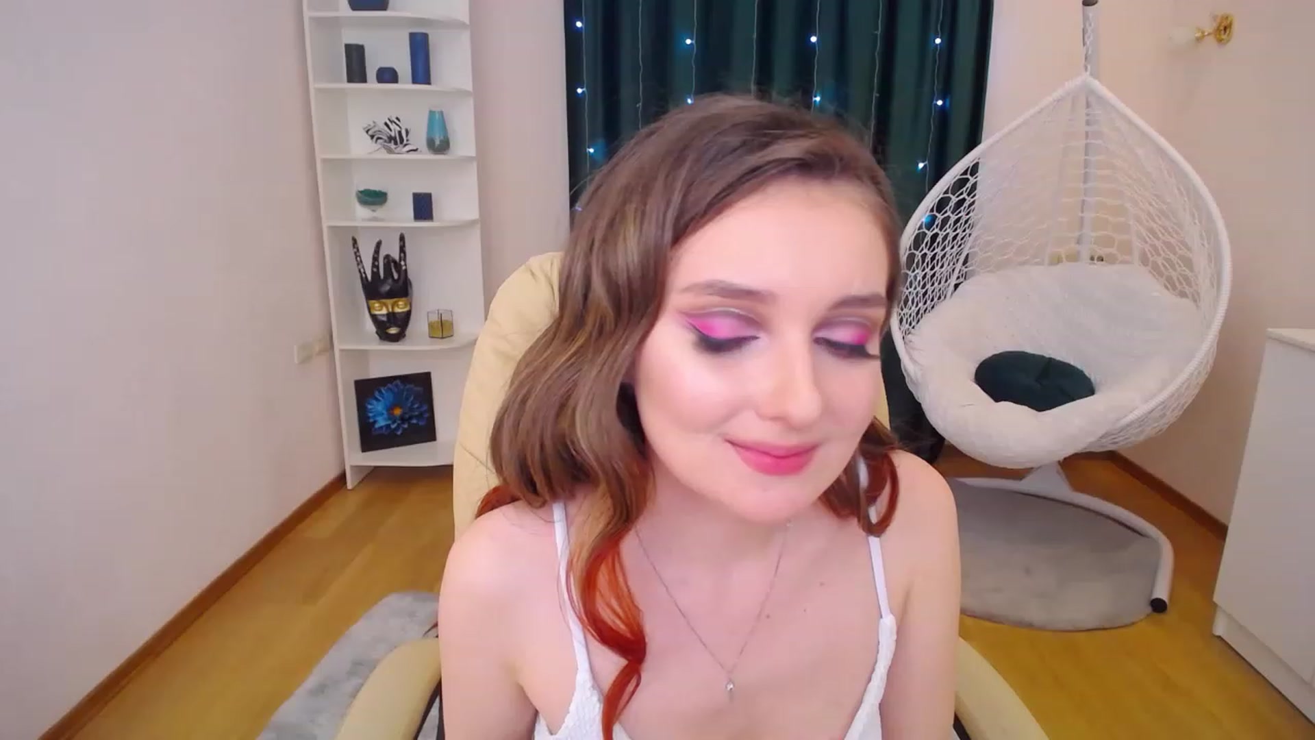 Gallery image thumbnail from OceanFeelss's myfreecams stream on, 01/16/2023, 14:07 image 9 of 20